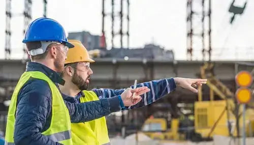 Occupational Work Supervision NVQ Level 3 supervisor leading a trade team on site